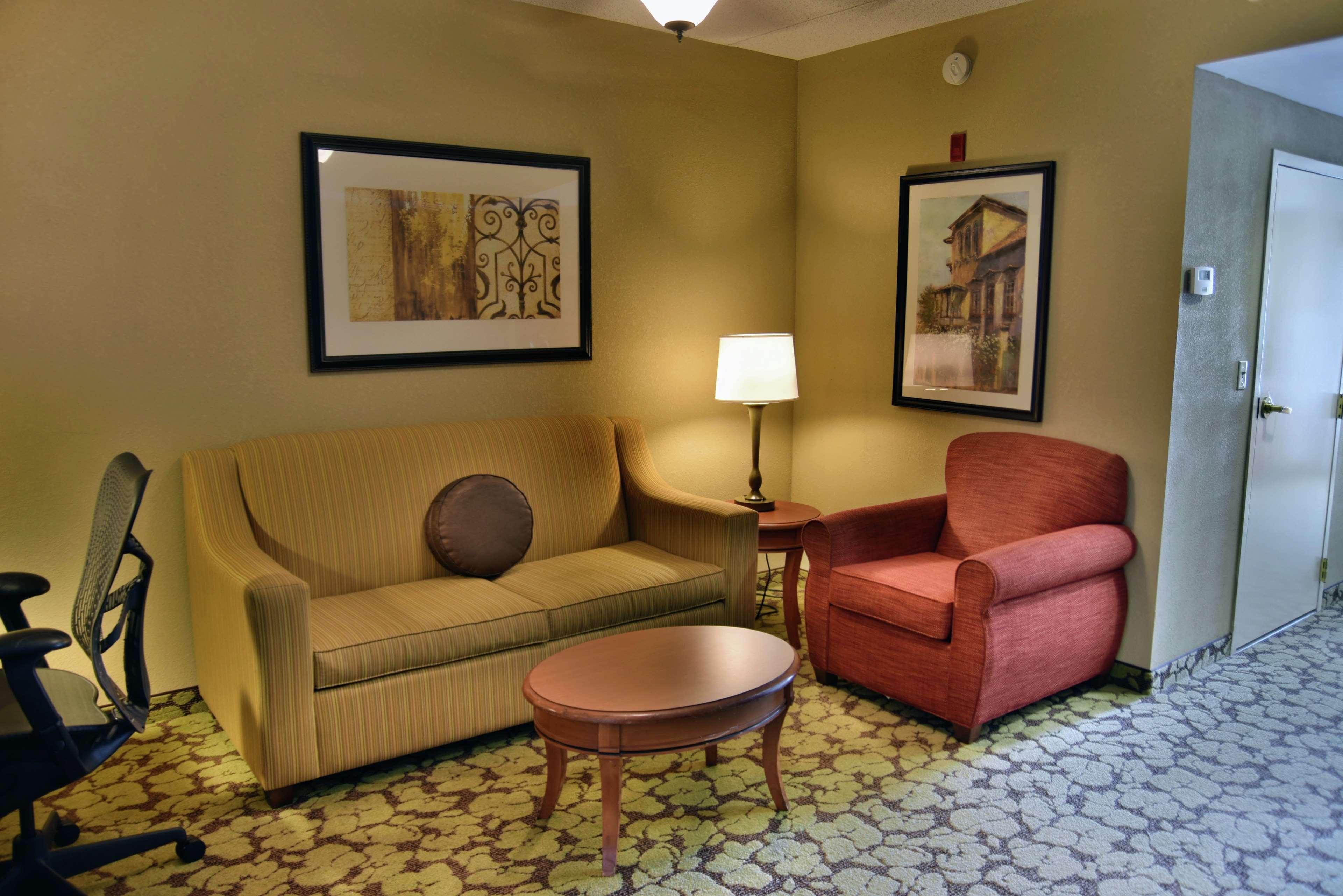 Hilton Garden Inn Hattiesburg Εξωτερικό φωτογραφία