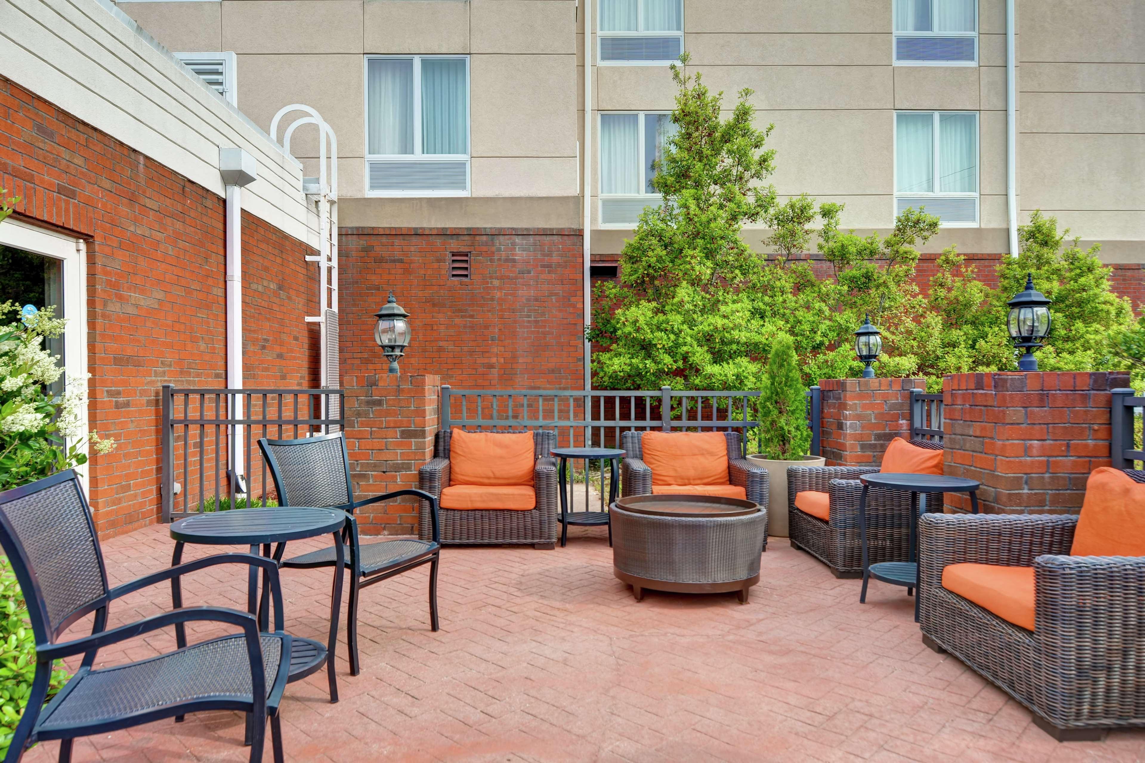 Hilton Garden Inn Hattiesburg Εξωτερικό φωτογραφία